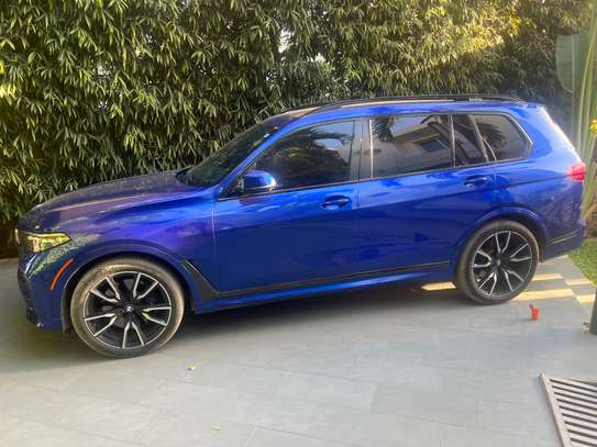 BMW X7 40i 2019 image 4