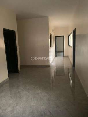Appartement  a louer à Thies image 6