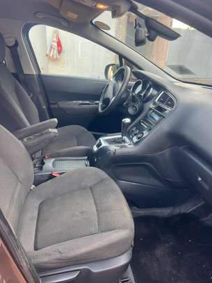 PEUGEOT 5008 2016 image 11