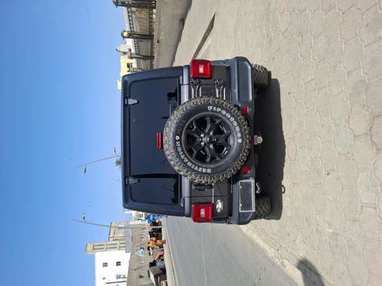 Jeep  wrangler image 1