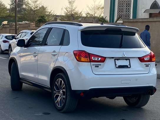 Mitsubishi rvr 2017 image 2