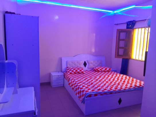 Chambre meublée et équipée à Ngor image 9