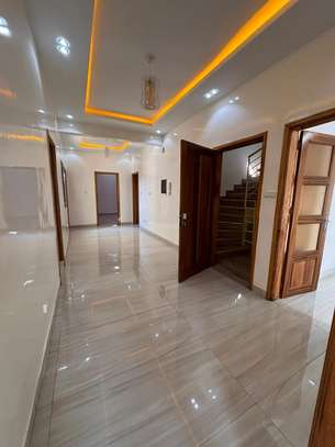 APPARTEMENT image 3