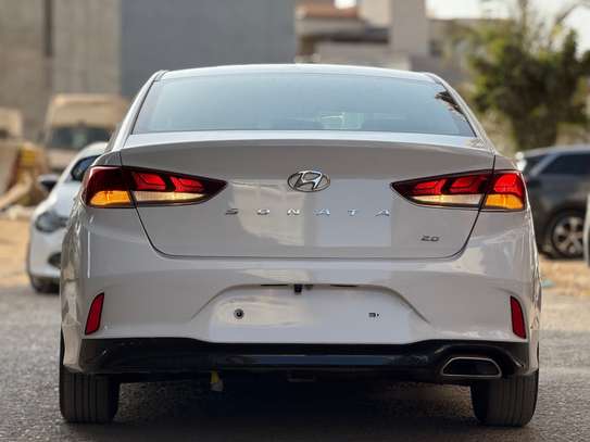 HYUNDAI SONATA 2018 image 4