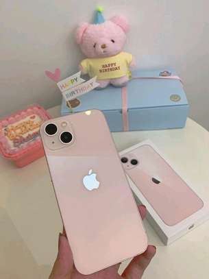 iPhone 13 image 3