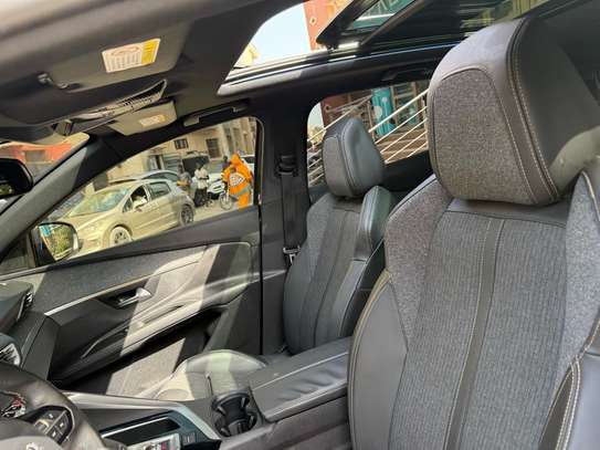 Peugeot 3008 GT-LINE 2018 image 11