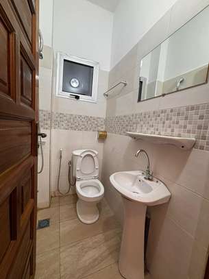 APPARTEMENT image 12