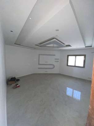 Appartement F4 à louer aux Maristes image 4