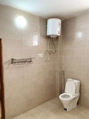 Appartement F3 meublé à Mermoz Sotrac derrière Station Elton image 6