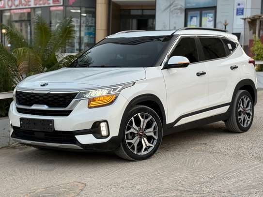 Kia SELTOS image 5