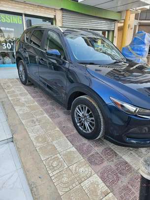 Mazda cx5 GS 2018 full options image 2