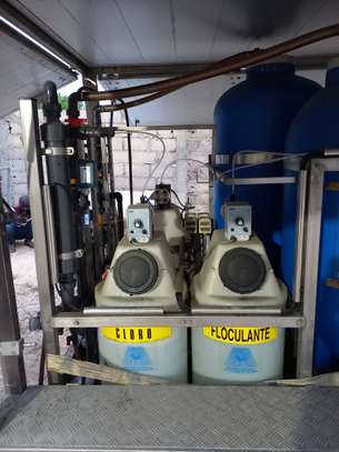 Unité mobile de traitement d'eau potable image 1