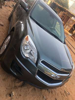 Chevrolet equinox LT image 2