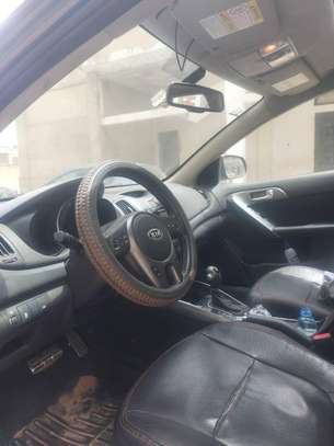 Kia Forte image 8