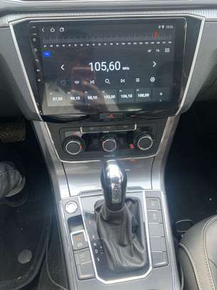 Volkswagen Passat 2018 image 2