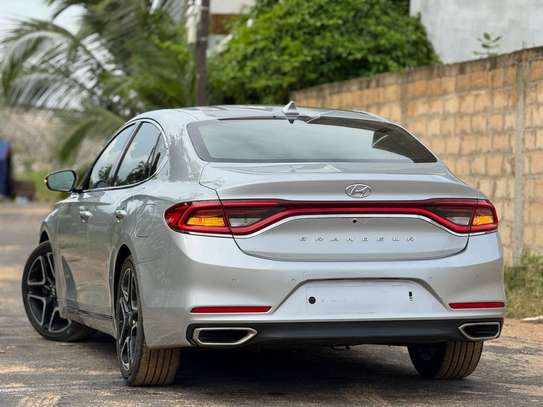 Hyundai grandeur 2018 image 10