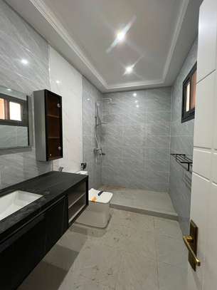 DUPLEX F4 À LOUER – OUAKAM image 7