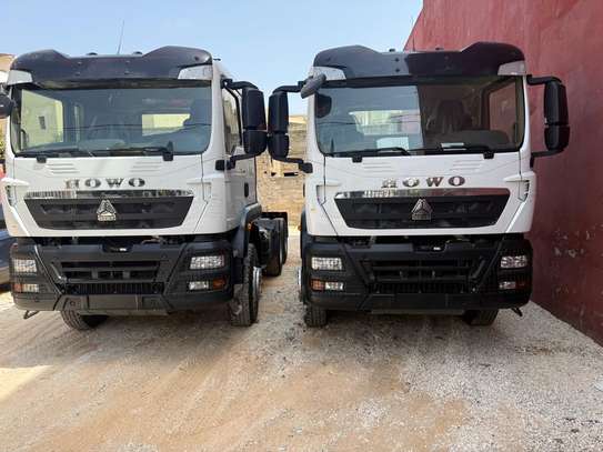 CAMION HOWO NEUF 2026 10roues image 2