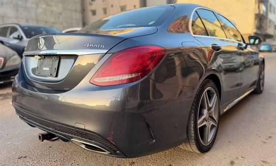 Mercedes C300 2016 image 9
