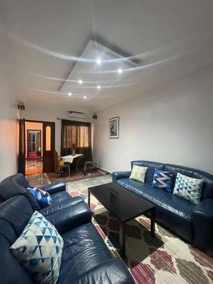 F2 à louer avec les meubles à liberté 6 extension image 1