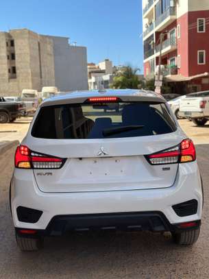 Mitsubishi rvr 2020 image 9
