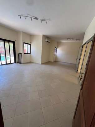 VILLA À LOUER AUX ALMADIES image 5