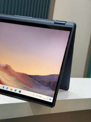 Lenovo yoga 6 image 2