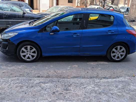 Peugeot 308 2012 diesel image 8