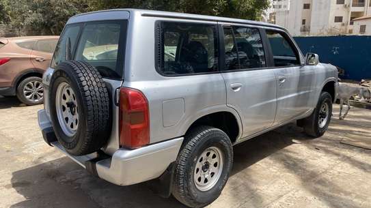 Nissan Patrol image 5