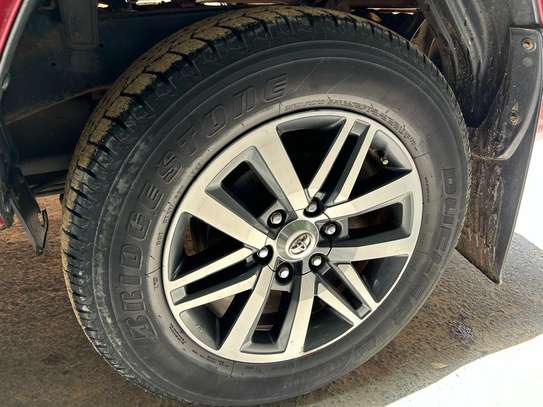 TOYOTA HILUX 2018 Version Européenne image 8