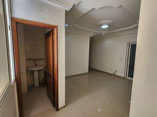 Appartement moderne F4 à louer image 5