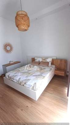 Villa R+1 meublée à louer à Saly image 7