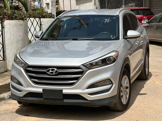 Hyundai Tucsson image 1