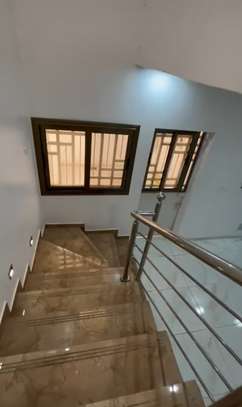 Duplex tout neuf mamelles cité Touba Renaissance image 6
