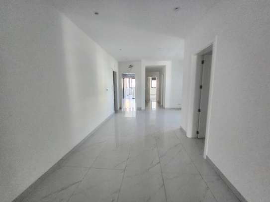 Appartement 5 chambres salon à louer almadies image 13