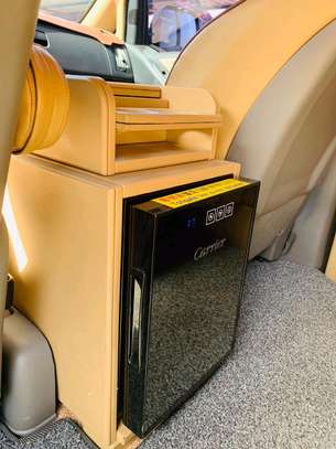 Hyundai starex limousine 2018 image 9