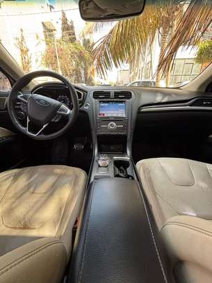 Ford fusion 2017 image 2