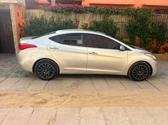 Hyundai avante 2015 image 6