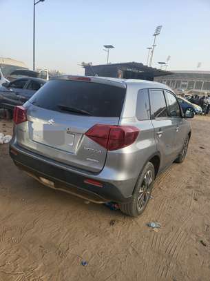 Suzuki vitara à vendre image 6