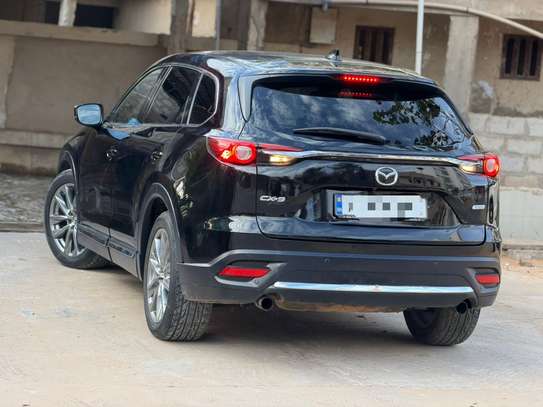 Mazda cx9 signature image 10