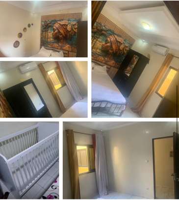 Appartements meublés deux chambres Salon image 11