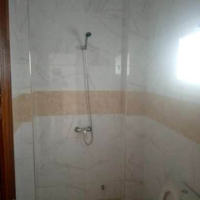Appartement à louer à Mbao - Villeneuve image 3