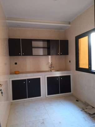 Appartement spacieux aux Almadies (zone de recasement) image 6