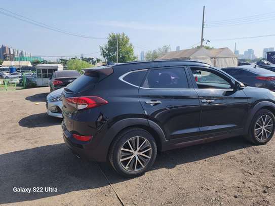 HYUNDAI TUCSON 2016 image 10