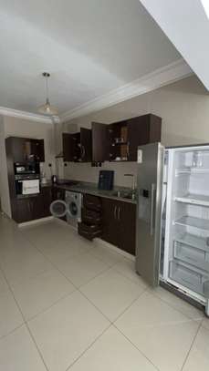 Appartements F3 Meublé à Louer longue durée Ngor virage image 15