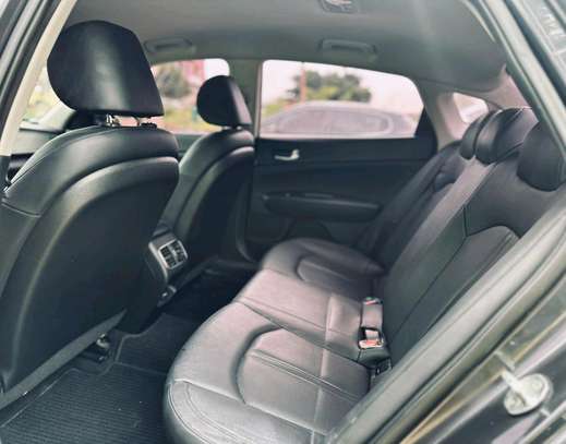 KIA K5 déjà dédouané image 11