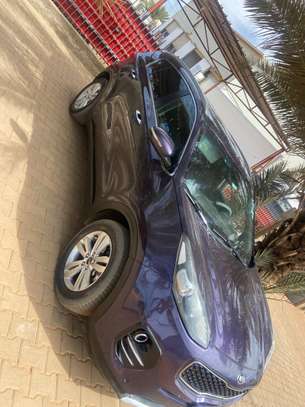 Kia Sportage SUV 5 portes violet foncé image 3