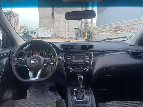 Nissan Qashqai 2018 image 4