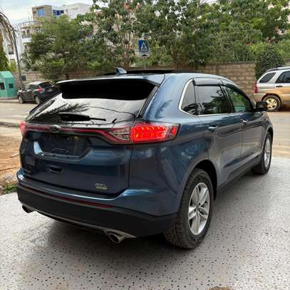 Avant Ford EDGE Sel 2018 4cylindres 2.0L full image 8