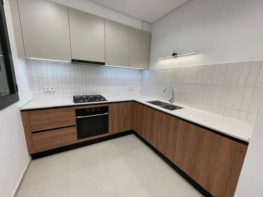 Appartement moderne neuf lumineux avec espaces paysagers image 4